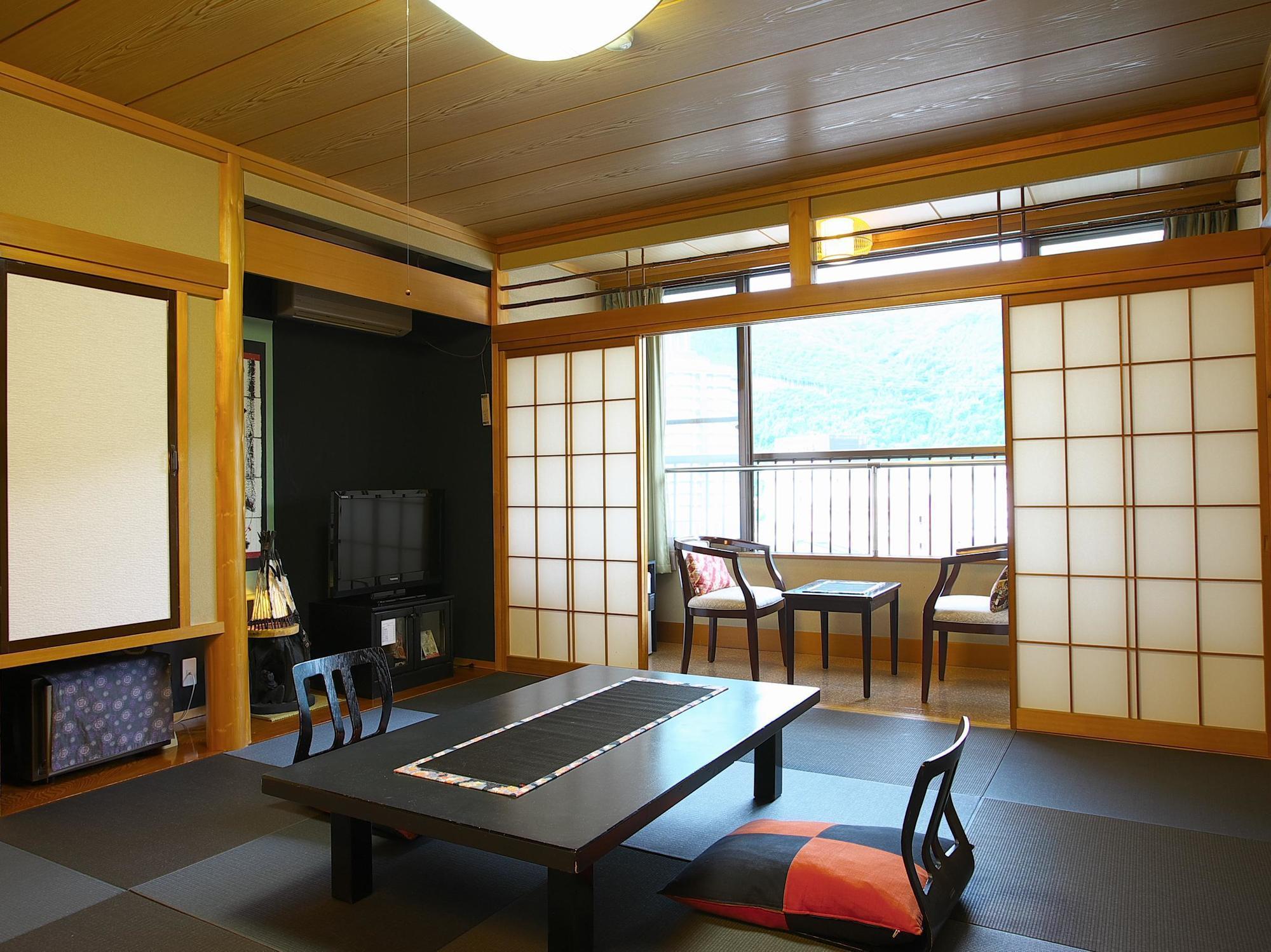 Ryokan Marukyo Fujiwara Zewnętrze zdjęcie